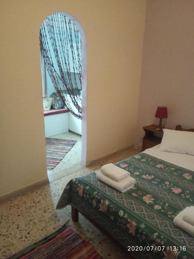 Captain'S Rooms Aegina ภายนอก รูปภาพ