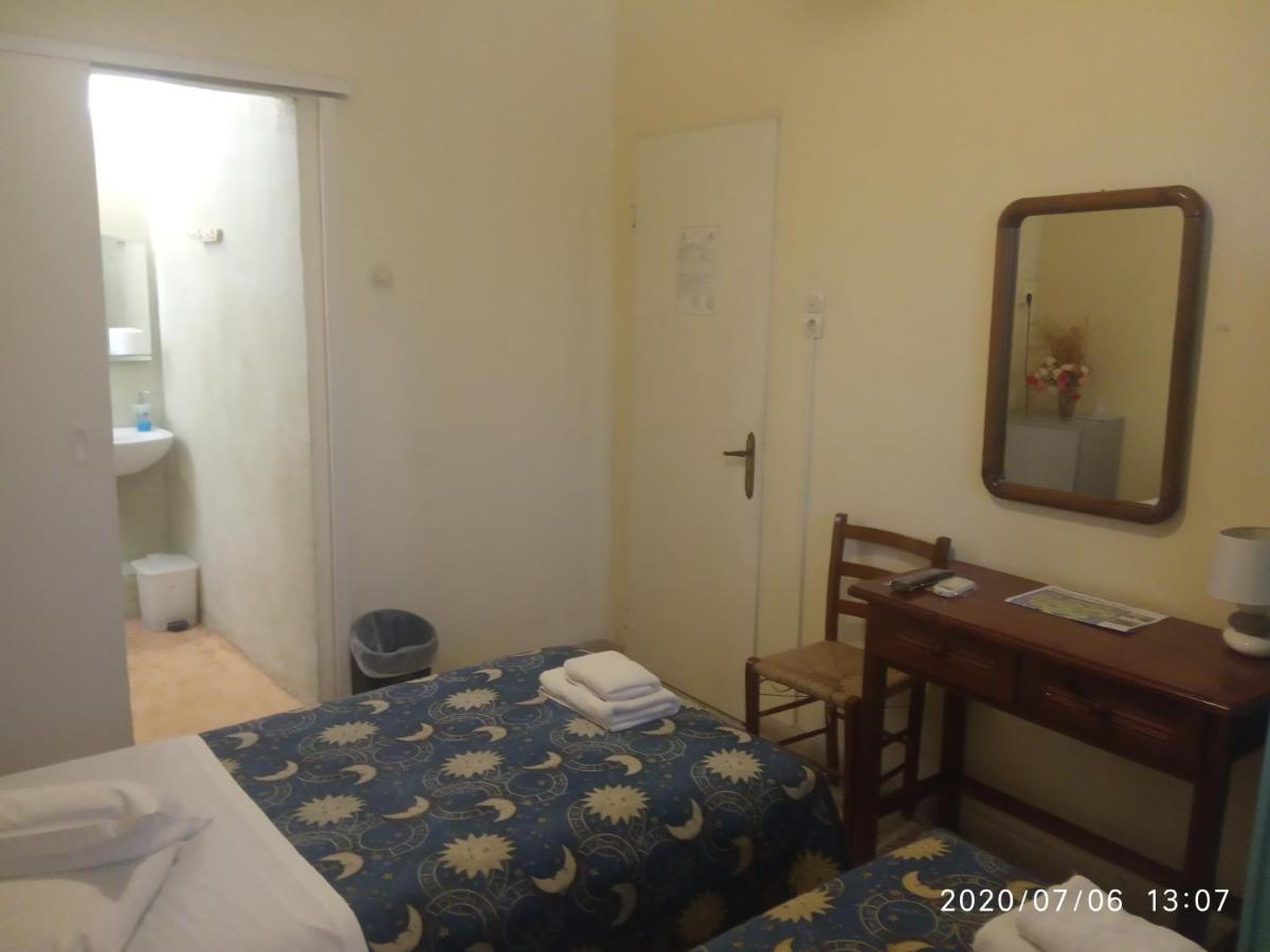 Captain'S Rooms Aegina ภายนอก รูปภาพ